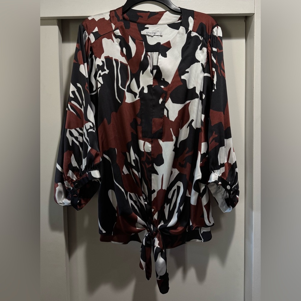 CHICOS Flowy Tie Top